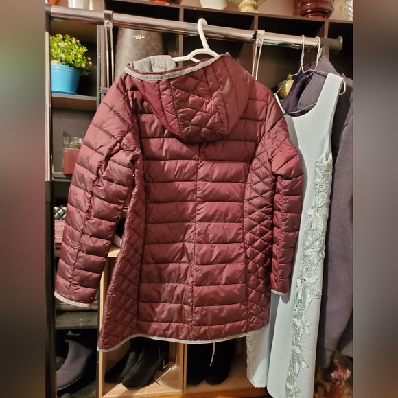 Le GRENIER women's coats - Picture 5 of 5